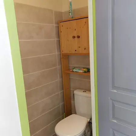 Agreable Et Spacieux Ensoleille Apartment