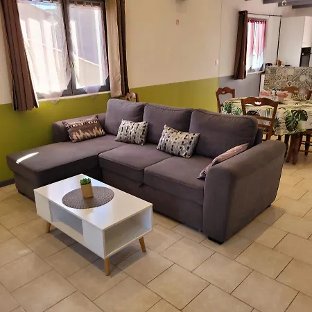 Agreable Et Spacieux Ensoleille Apartment Valros